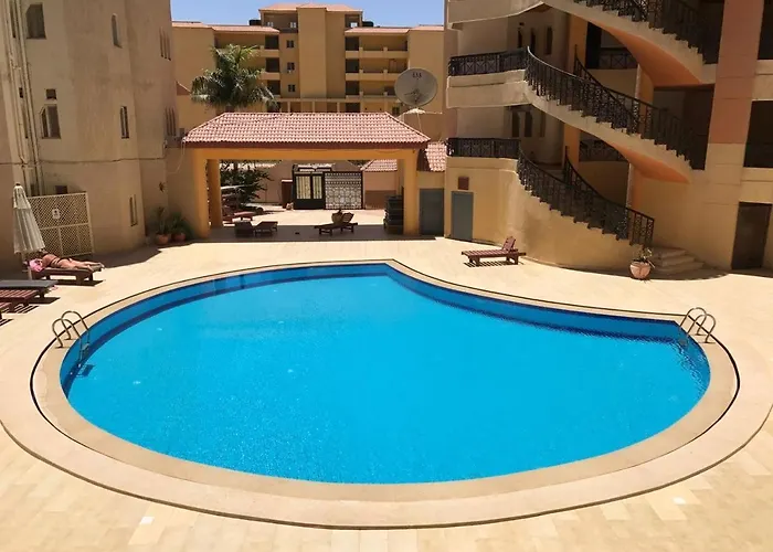 Regency Pool View Apartment